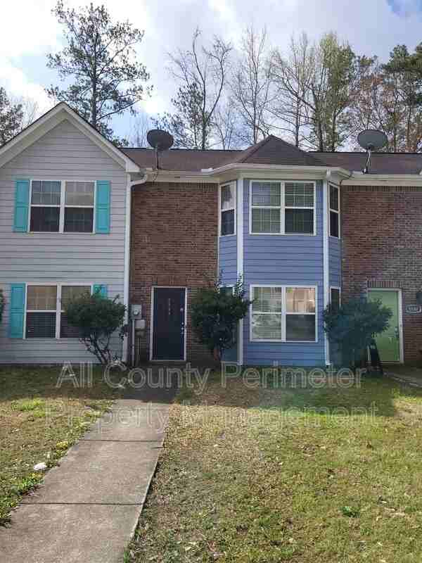 5543 Pineridge Ct