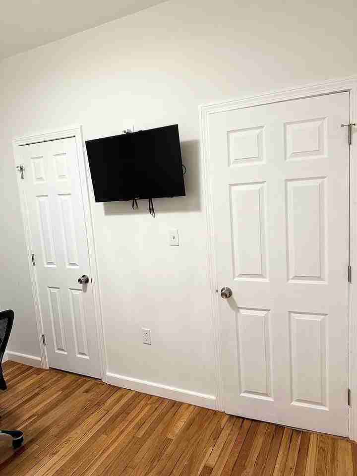 14 Victory Rd #2 - Photo 3 of 18