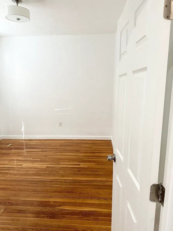 14 Victory Rd #2 - Photo 7 of 18