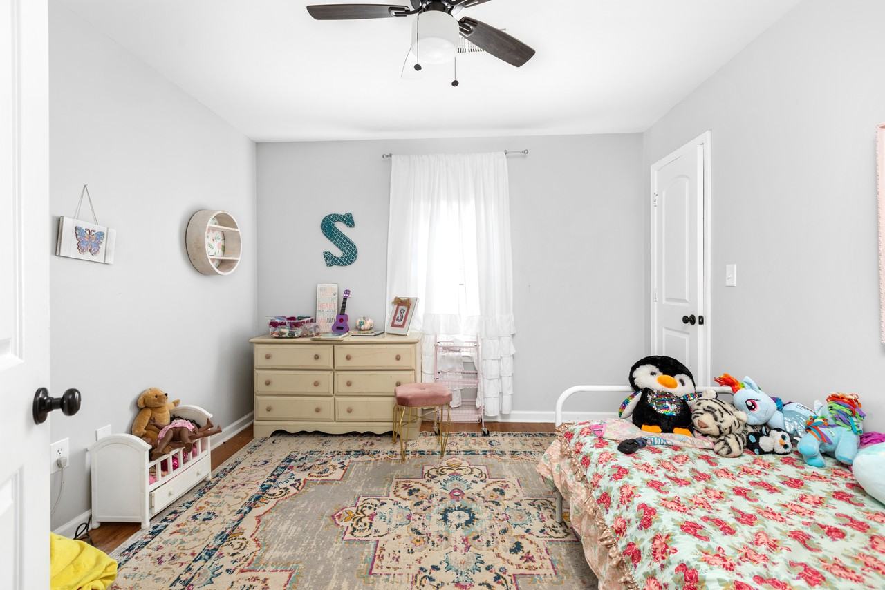 66 Tunstall Valley Cv - Photo 4 of 17