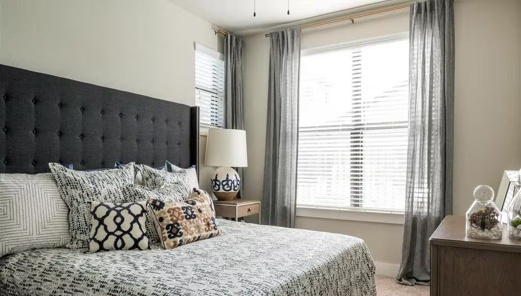 3767 Lake Riverstone Drive #SRS - Photo 4 of 11