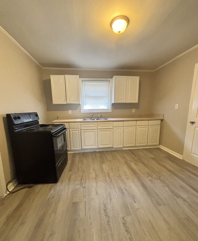 2014 Quentin St - Photo 3 of 14