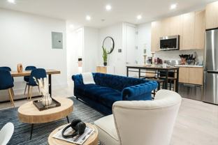 402 East 11th Street - Photo 1 of 1