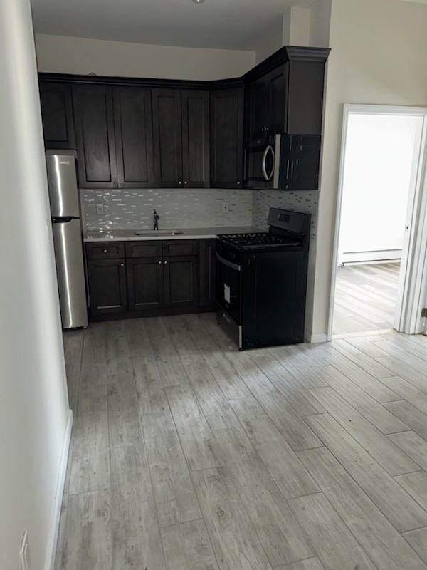 386 Walnut Street #2F - Photo 2 of 7