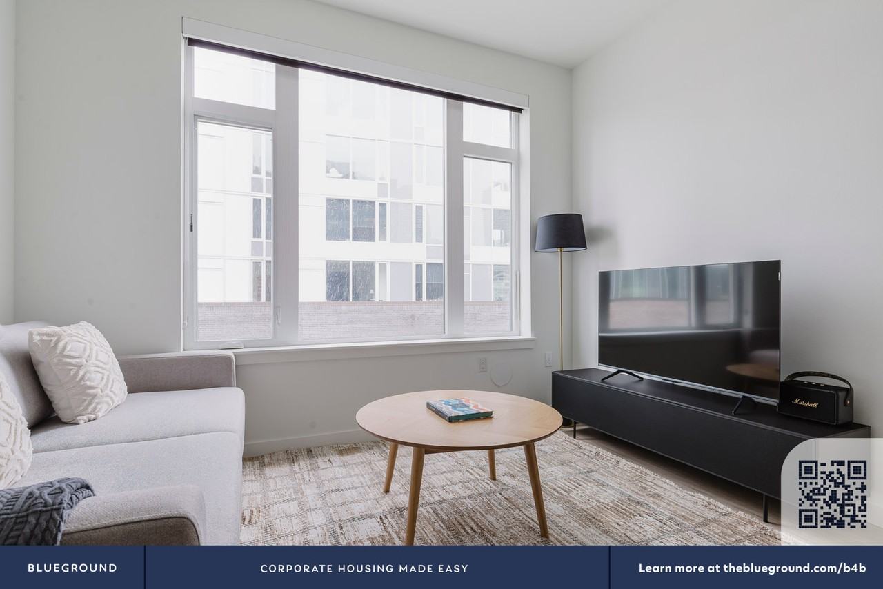 1146 Harrison Street - Photo 5 of 31