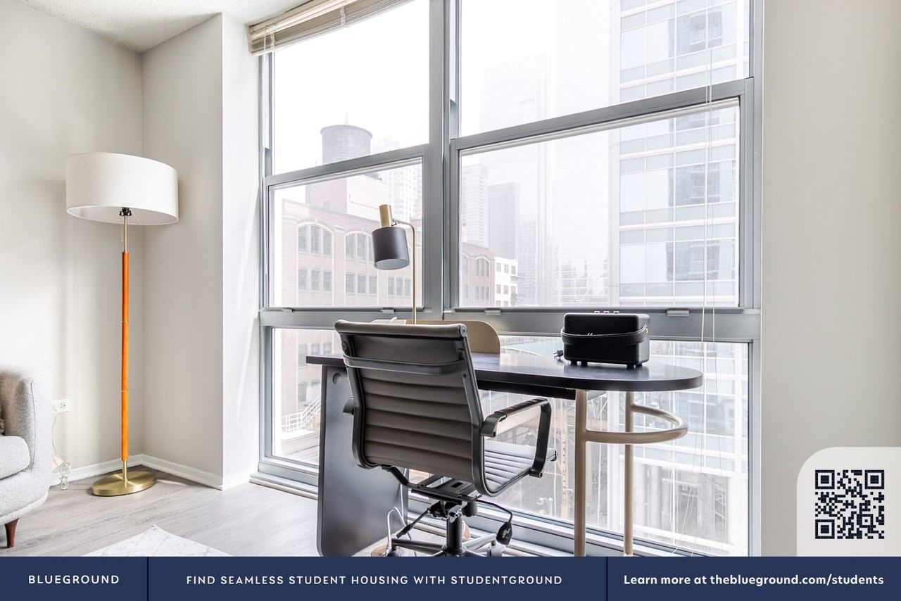 180 North Jefferson Street - Photo 6 of 33