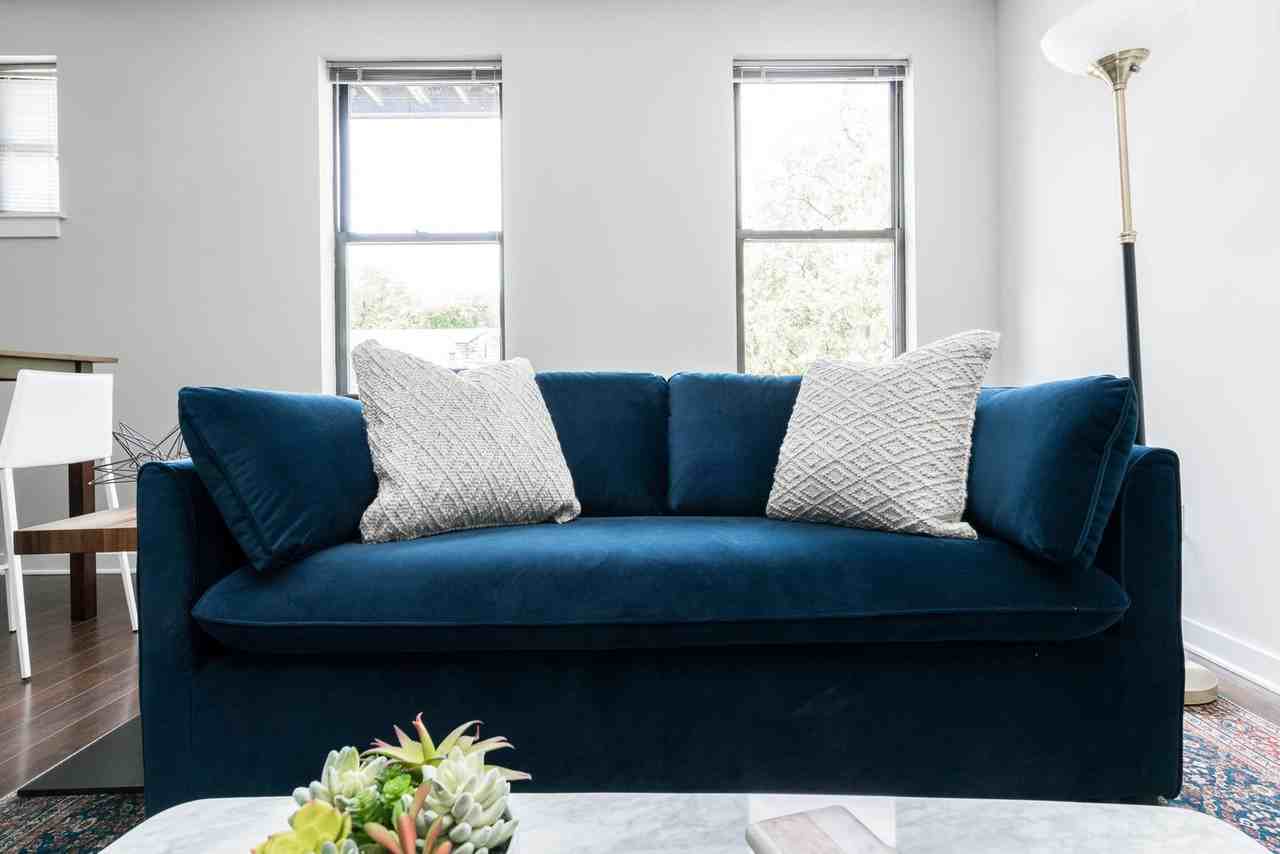 1016 18th Avenue South - Photo 3 of 37