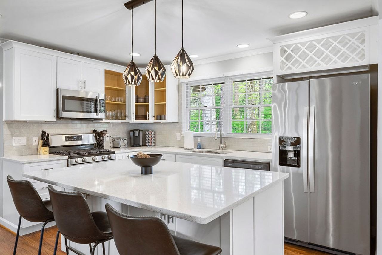 550 High Point Lane Northeast #1019254P - Photo 6 of 33