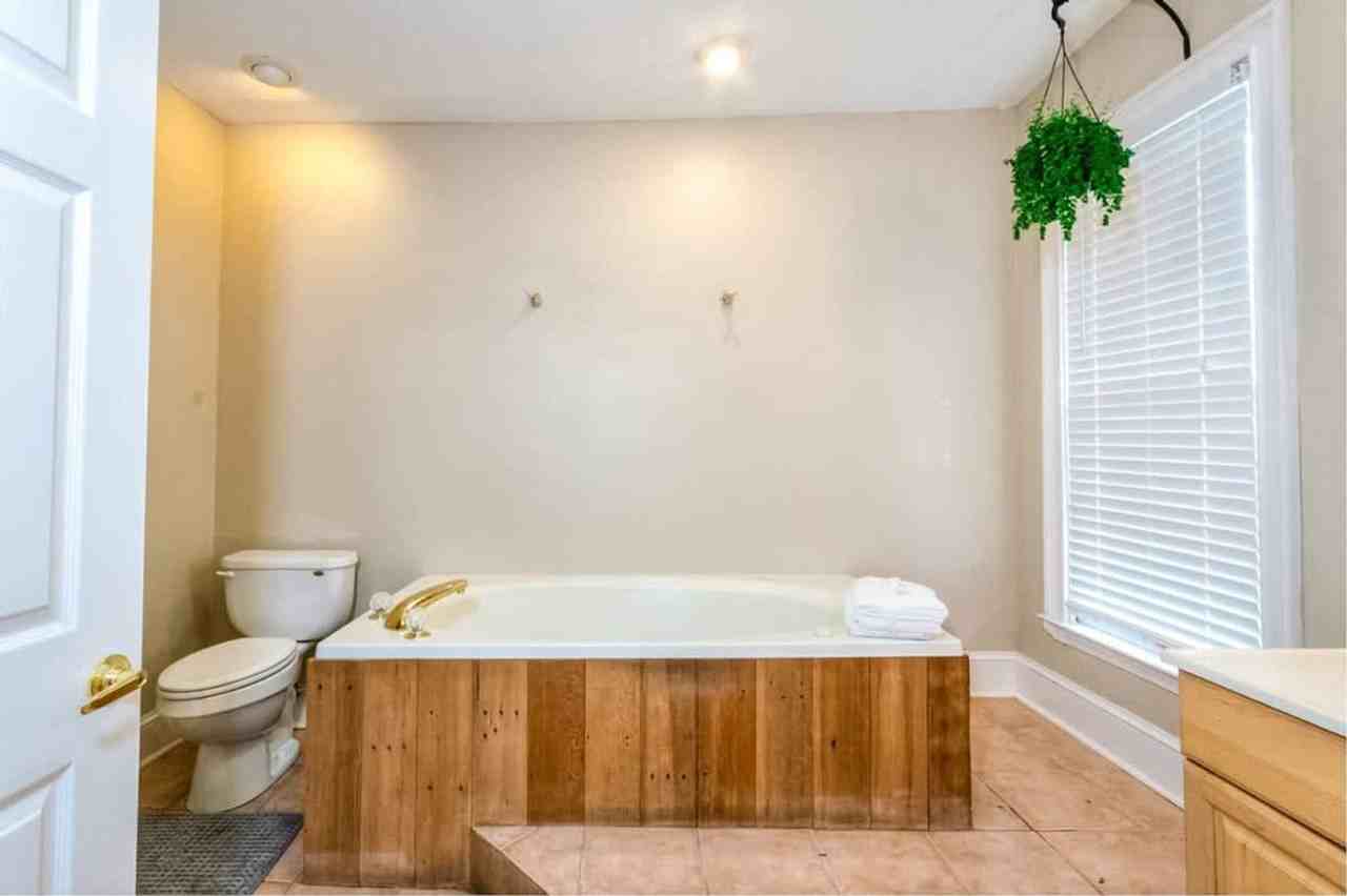 438 1st Ave #1043434P - Photo 7 of 35