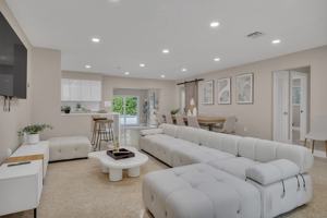 featured image of 85 Ne 164th St