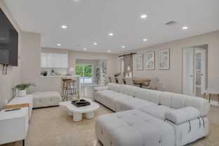 85 Ne 164th St - Photo 1 of 1
