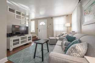 619 Swann Dr - Photo 1 of 1