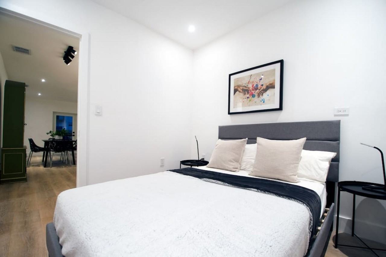 3666 Ne 168th St #1056497P - Photo 5 of 10