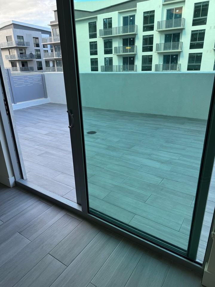 1247 Northwest 9th Avenue #A8 - Photo 3 of 54