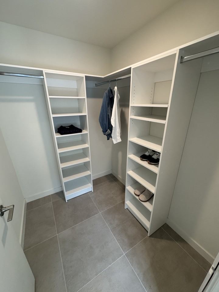 169 Northwest 28th Street #S15 - Photo 6 of 42