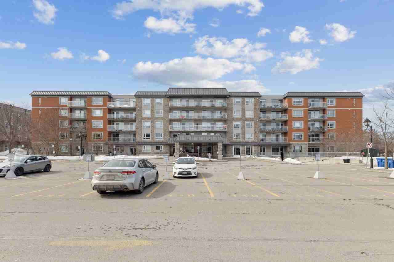 Square Wilfred - Photo 3 of 17