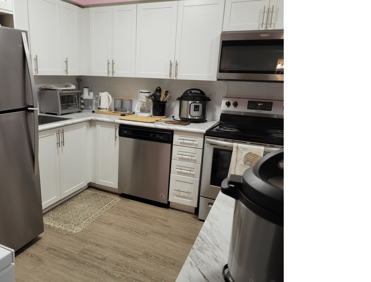 50 Aurora Court - Photo 3 of 4