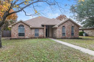 108 Chevy Chase Ln - Photo 1 of 1