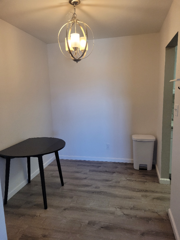 3623 S Sheridan Blvd - Photo 5 of 11