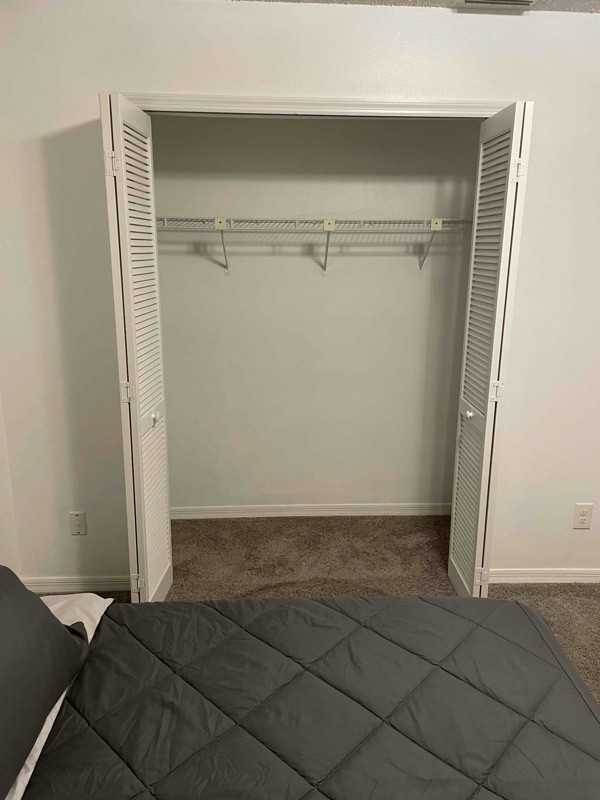 1294 Drill Ave Ne - Photo 6 of 20