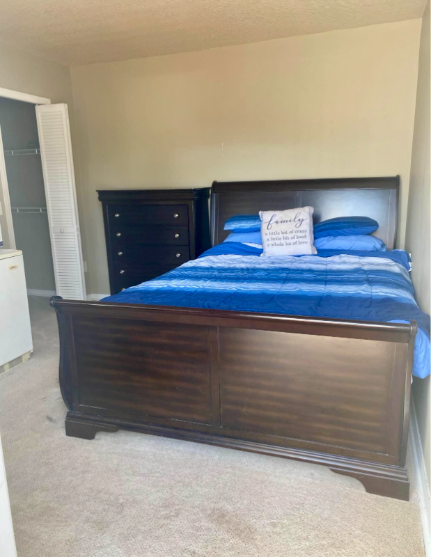 332 Caribbean Dr - Photo 3 of 6