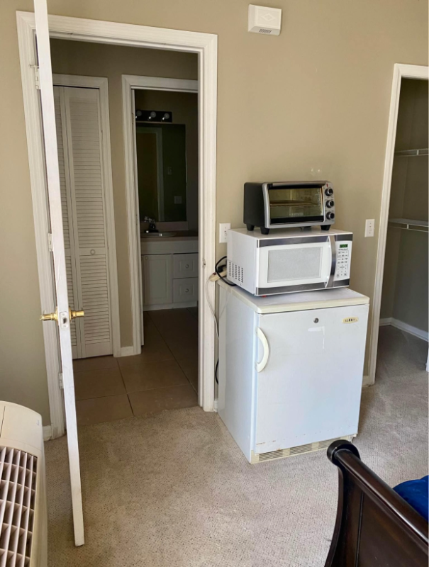 332 Caribbean Dr - Photo 4 of 6