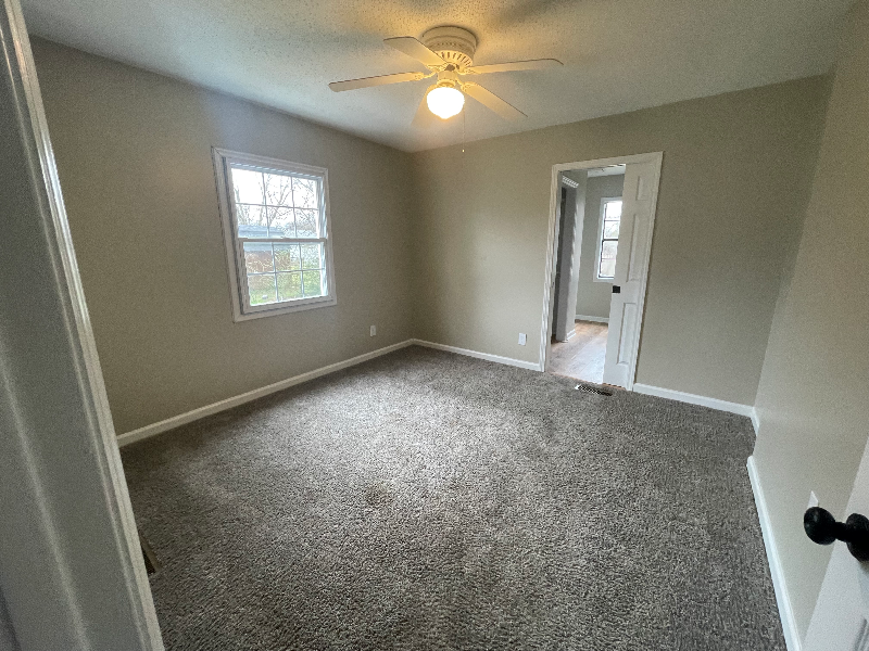 109 Reaves Cove Rd - Photo 4 of 8