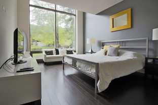 932 S Clark St - Photo 1 of 1