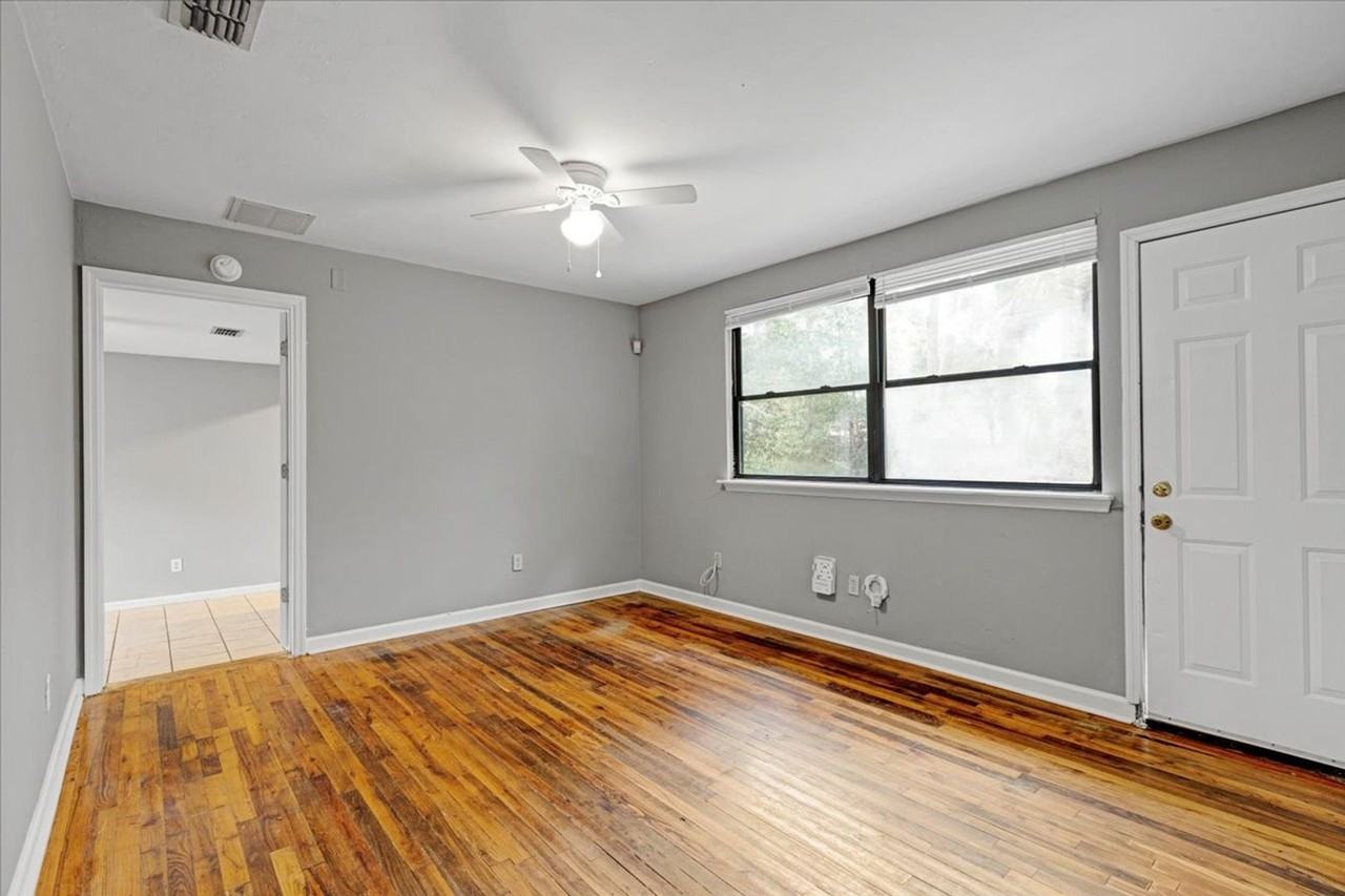 1666 1666 Pepper Drive - Photo 4 of 22