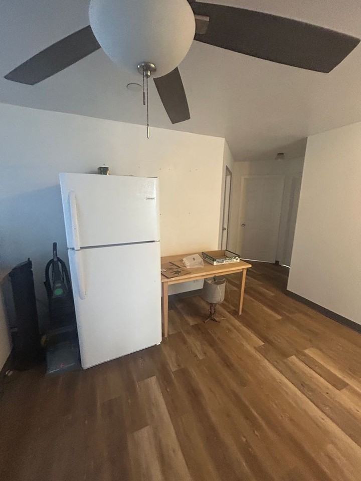 6062 Summer St - Photo 6 of 16