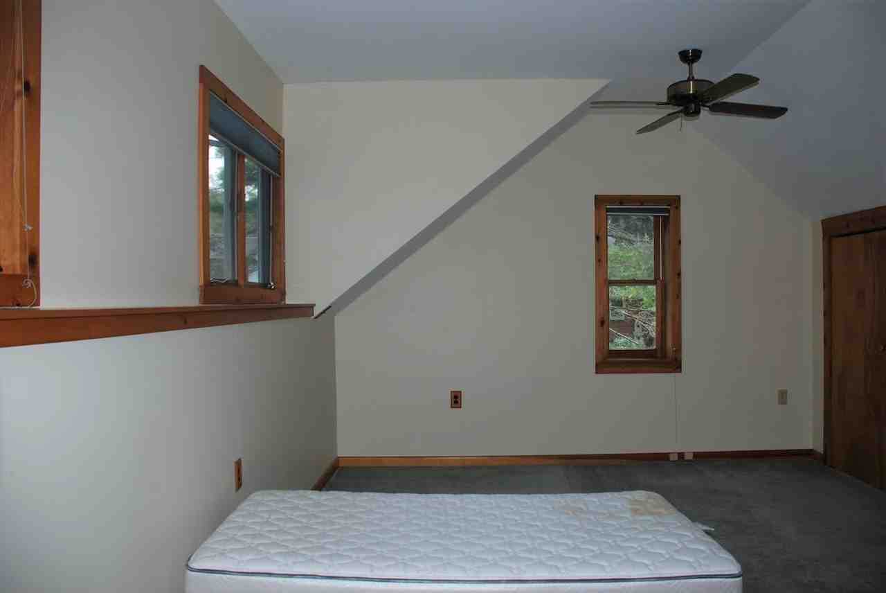 129 Edith St - Photo 3 of 12