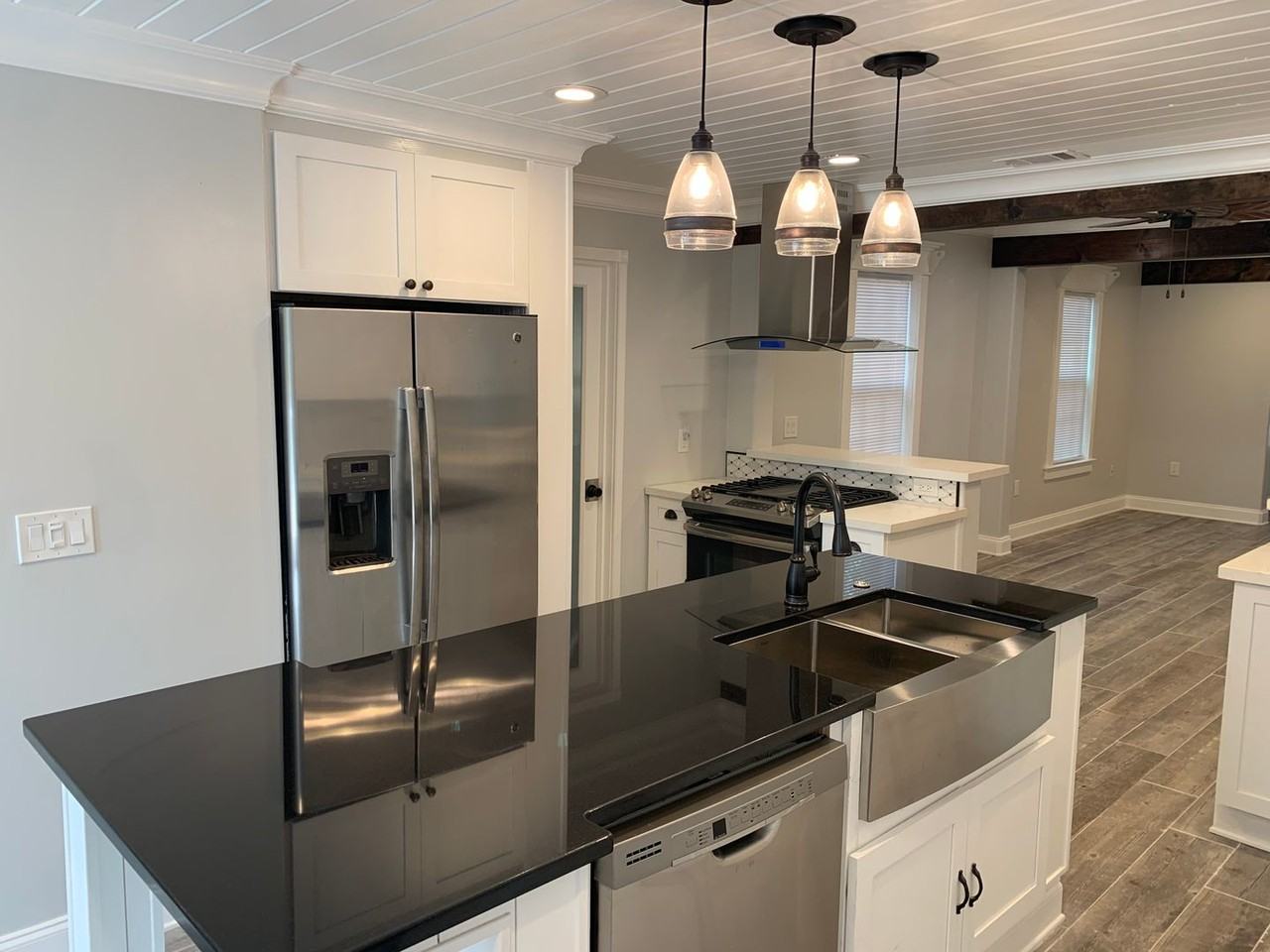 117 Bayliss Ct - Photo 3 of 18