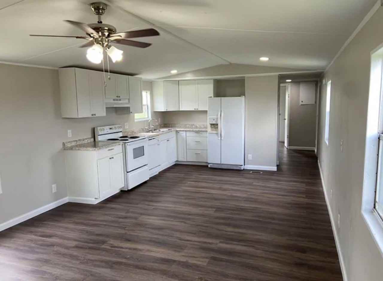 9032 Sw Mosely Hall Rd - Photo 3 of 10