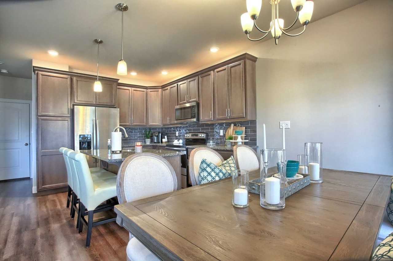 305 West Vw - Photo 5 of 20