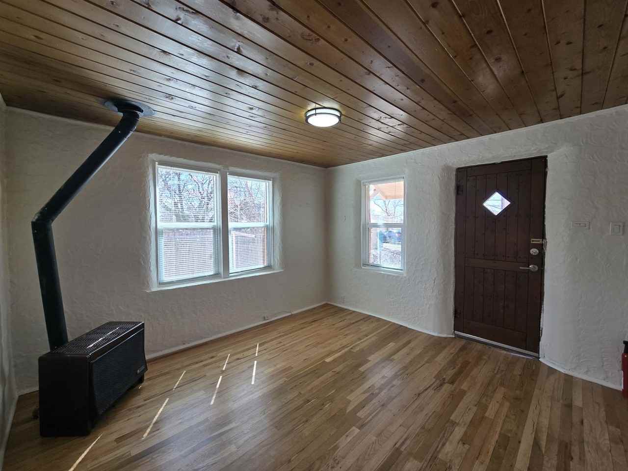 508 Franklin Ave - Photo 5 of 27