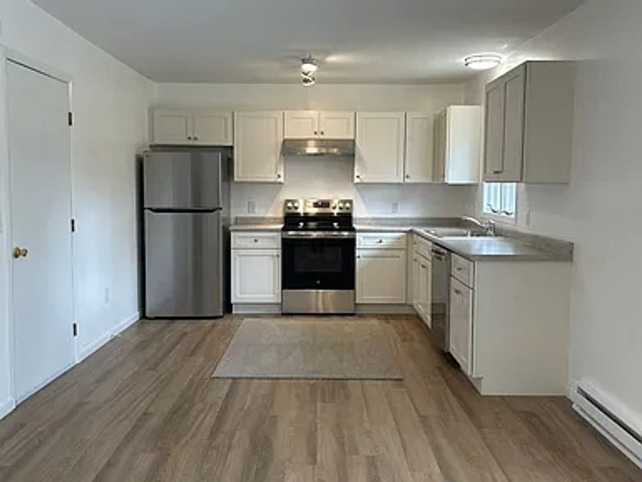 5 Parkview Ct - Photo 3 of 8