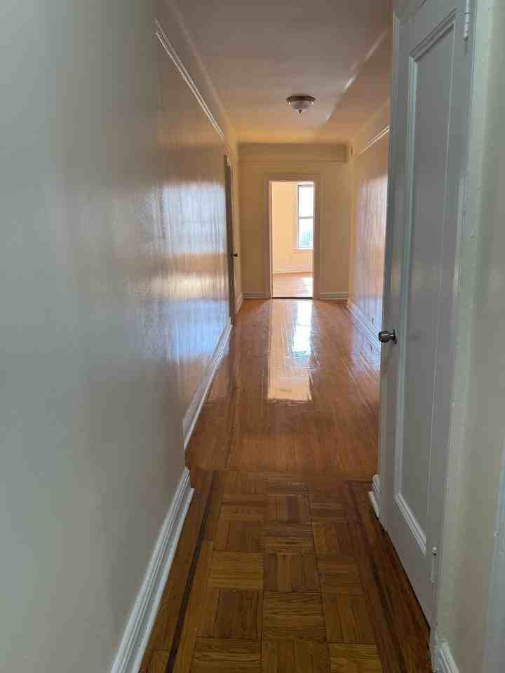 4767 Broadway #3B - Photo 2 of 6