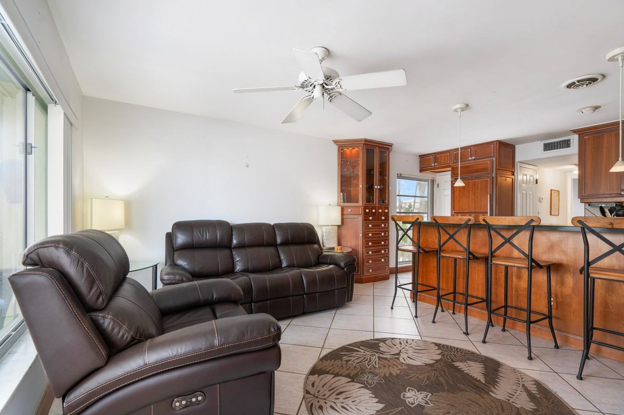 108 14th Ave #3 - Photo 4 of 39