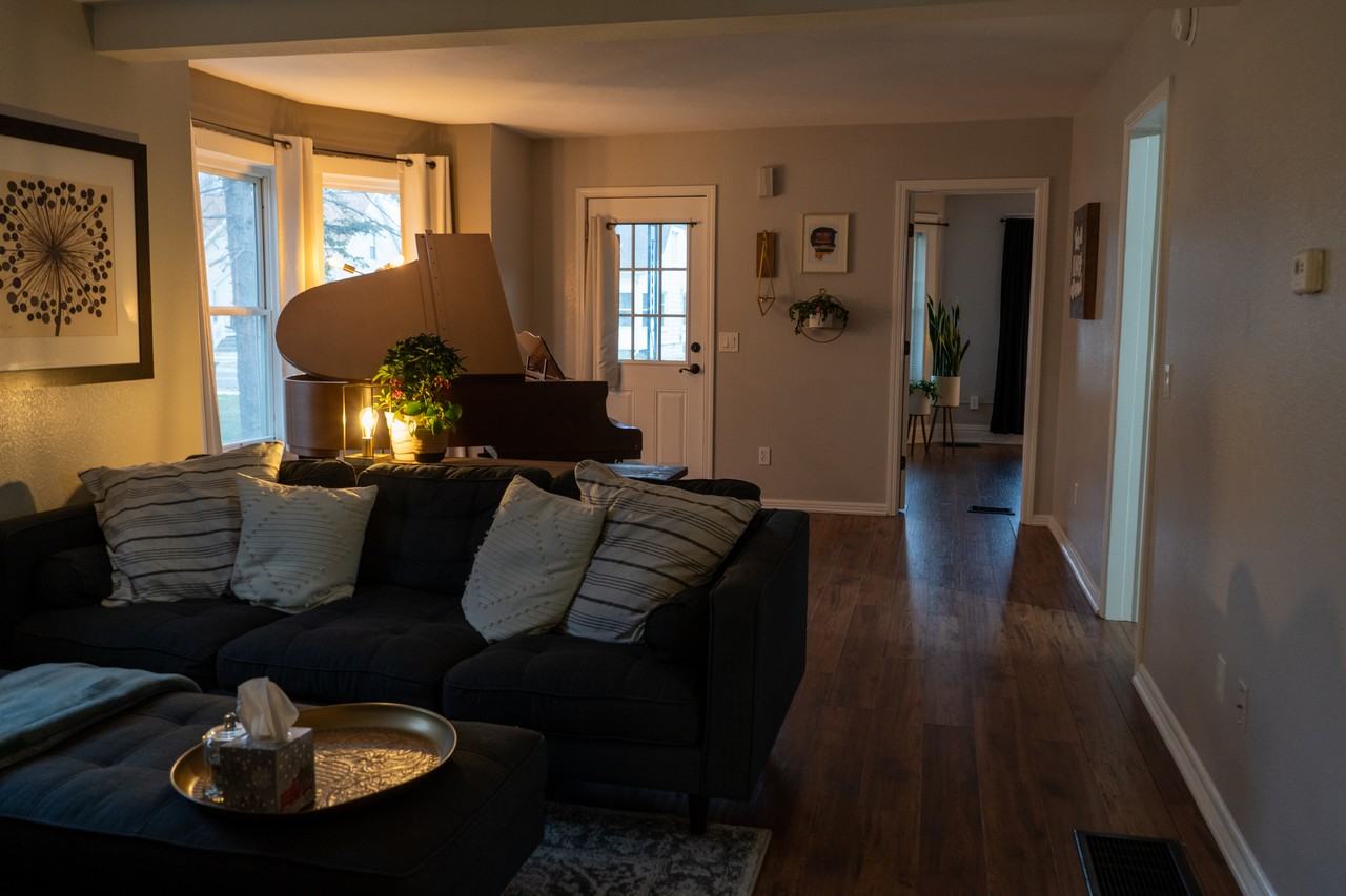 1142 Fulton Ave - Photo 3 of 28