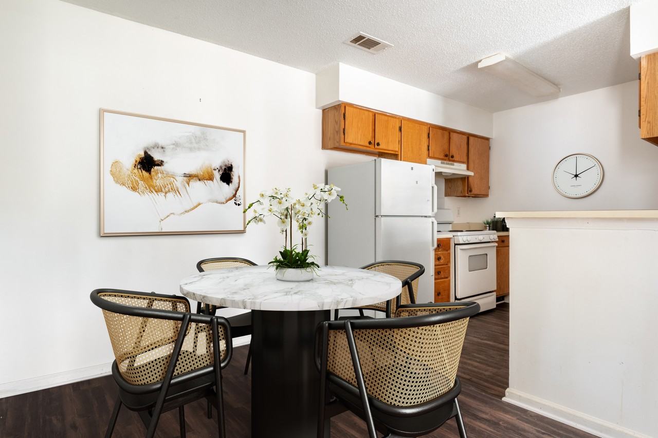 Kings Tree - Photo 2 of 43