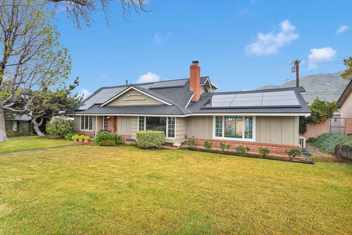 6941 Wheeler Ave - Photo 2 of 50