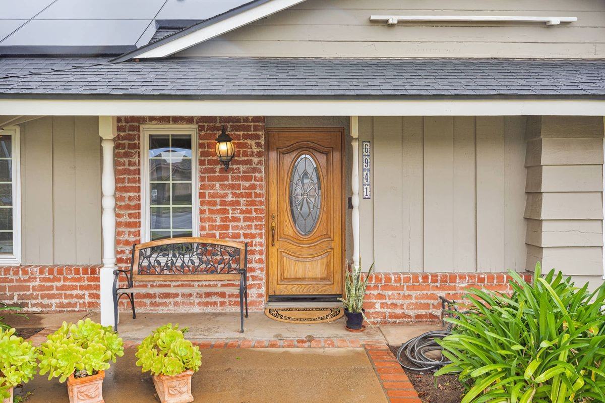 6941 Wheeler Ave - Photo 3 of 50