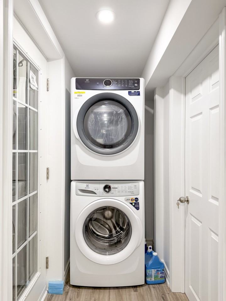 Kipling Ave & Rathburn Rd - Photo 3 of 5