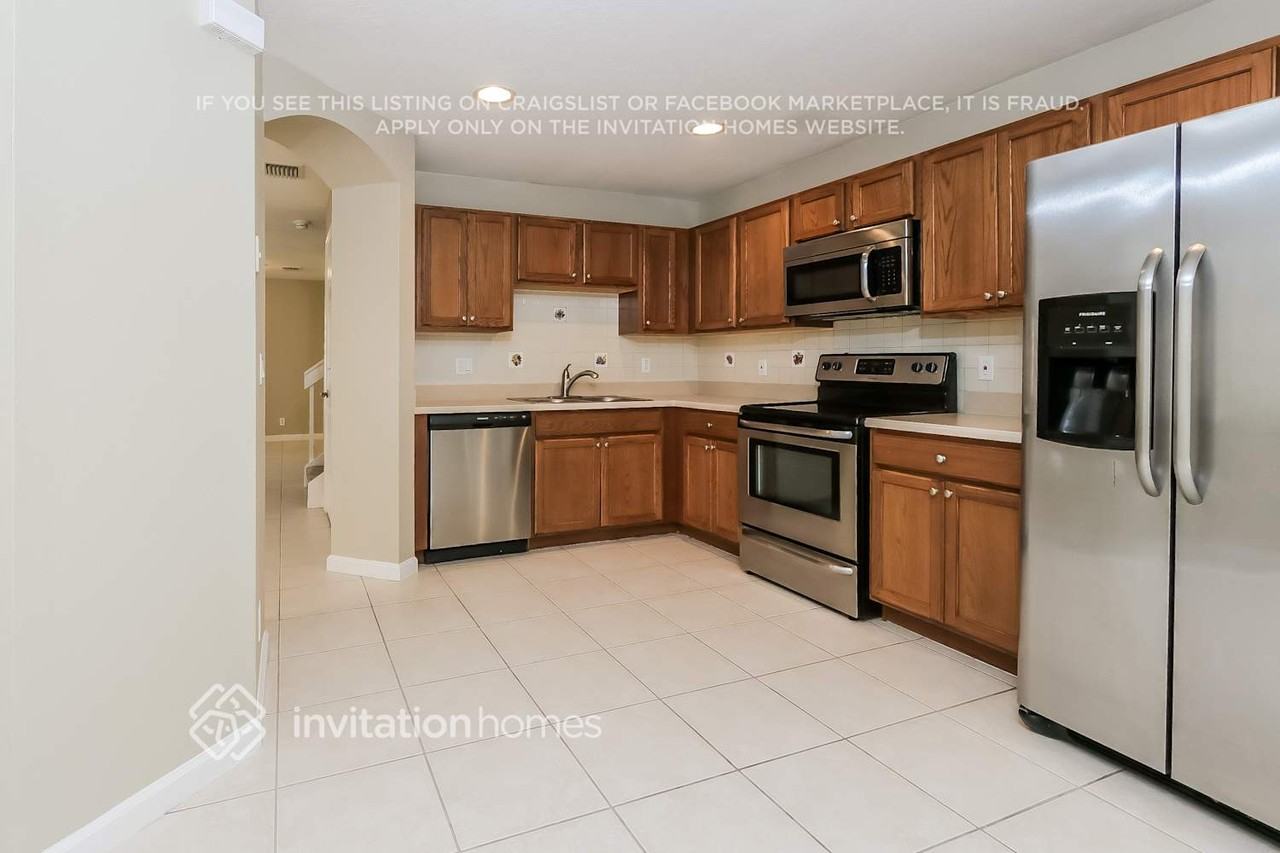 6100 Sugar Loaf Ln - Photo 7 of 18