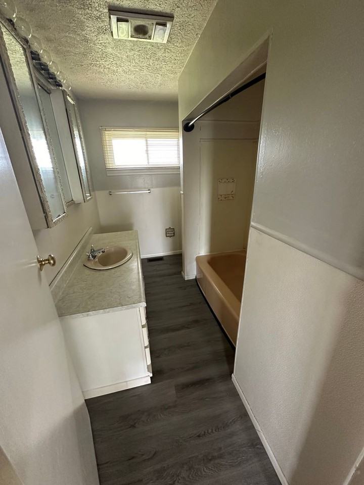 7701 S State Road 67 - Photo 4 of 7