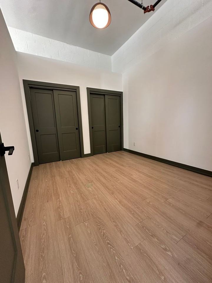 Ivy Lofts - Photo 7 of 14