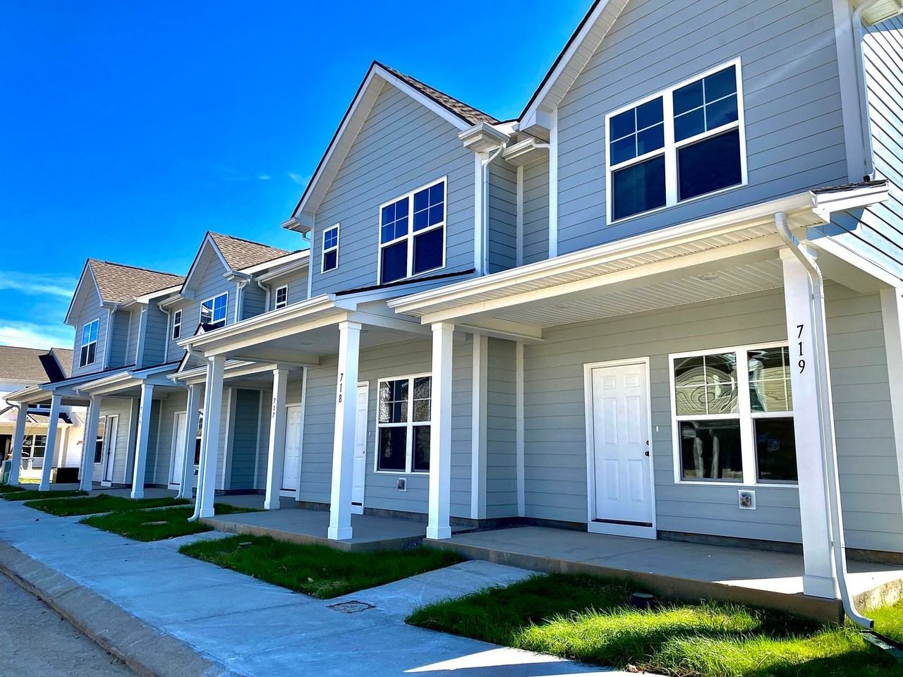 846 Levitan Dr - Photo 4 of 26