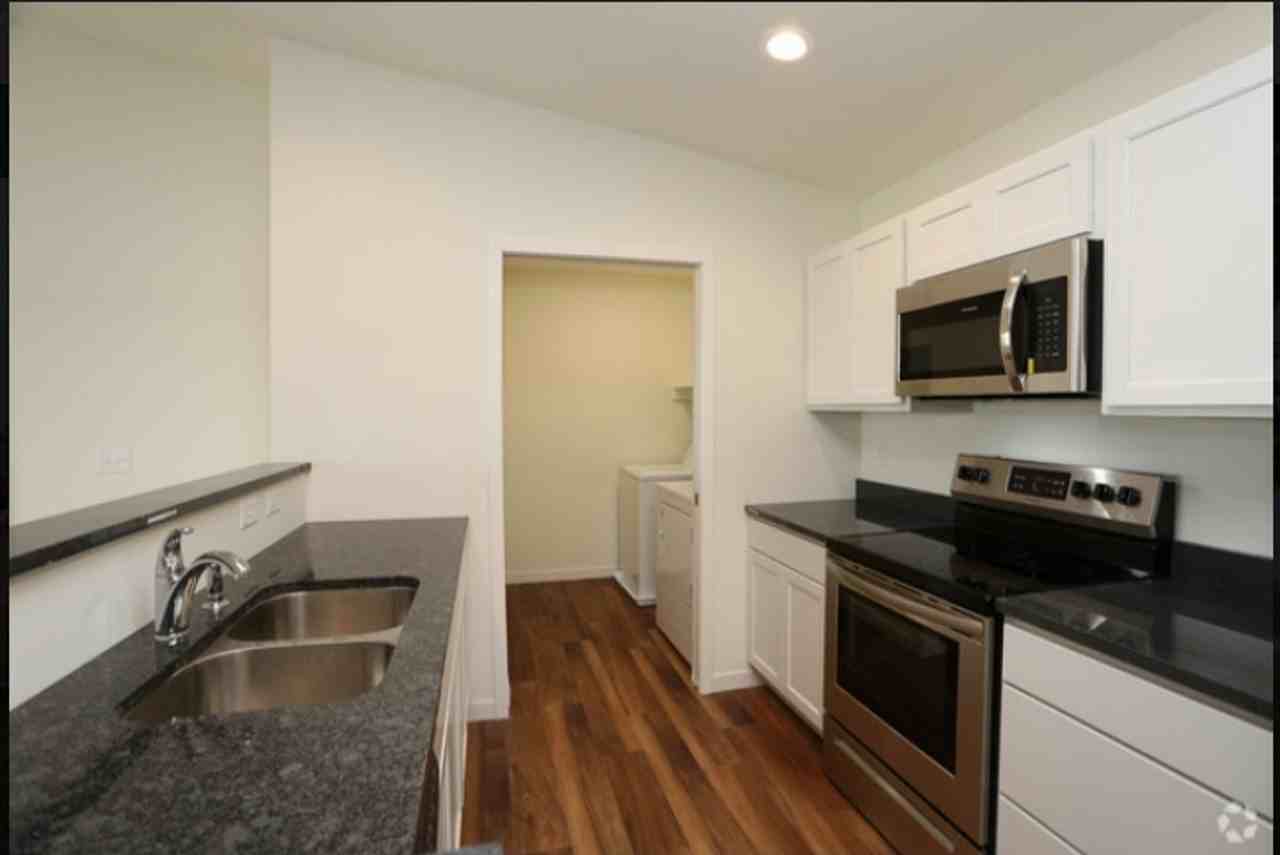 1775 Park Avenue - Photo 7 of 49