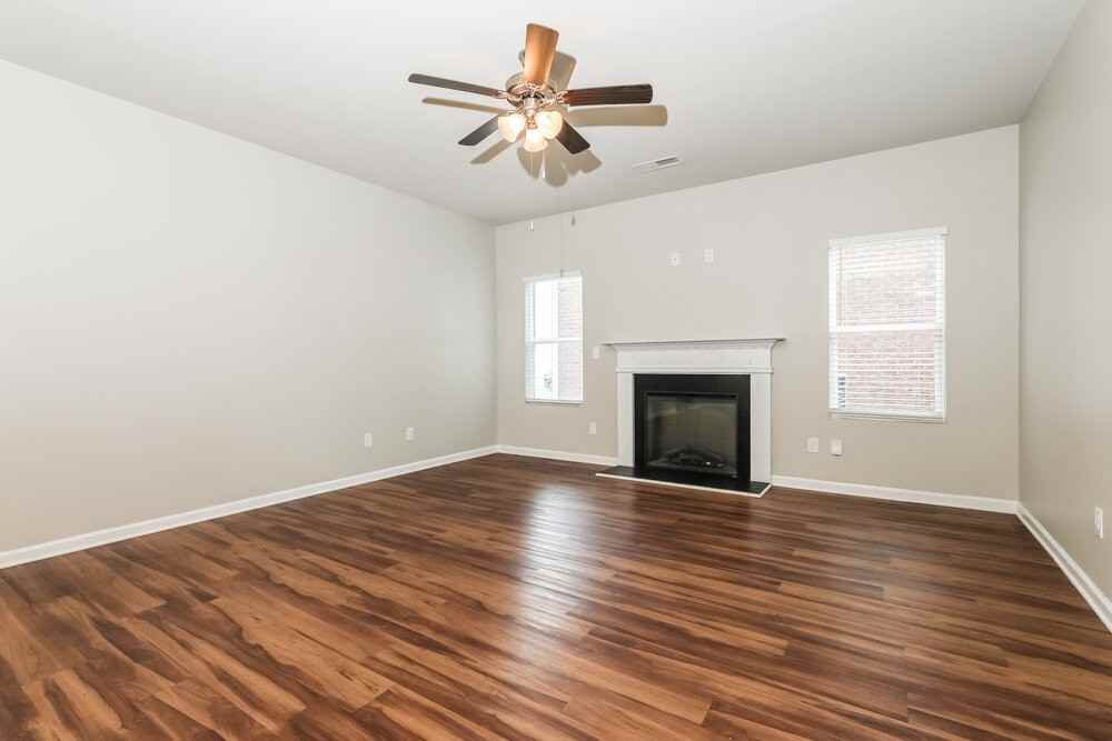 184 Addy Ln - Photo 4 of 17