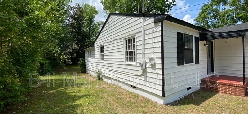 431 Bussey Ave - Photo 3 of 22